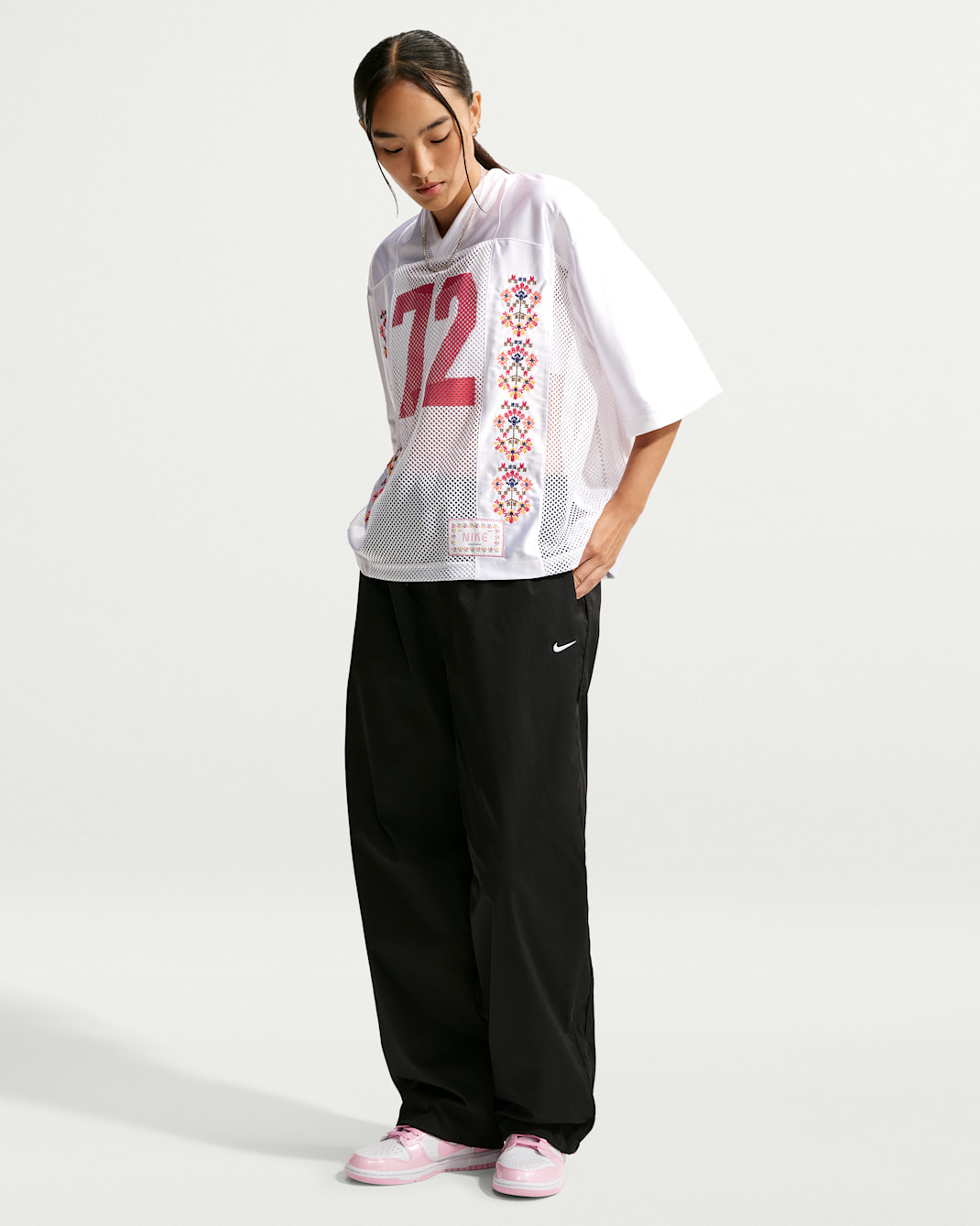 Nike Sportswear  Women's Oversized Short-Sleeve Graphic Jersey