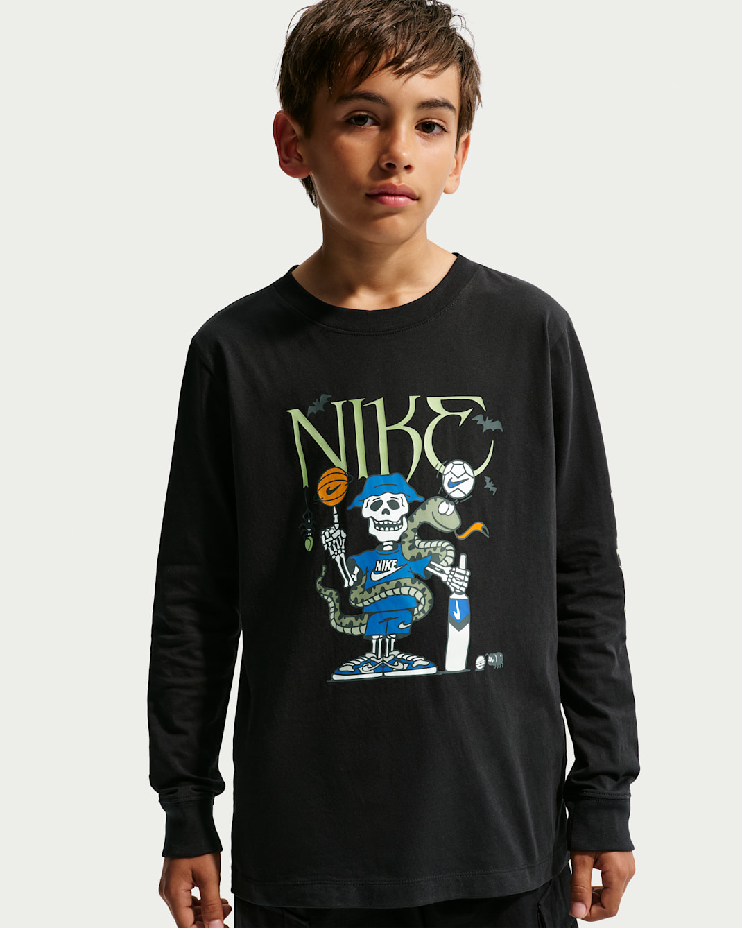 Nike Sportswear Big Kids' Long-Sleeve T-Shirt - Black