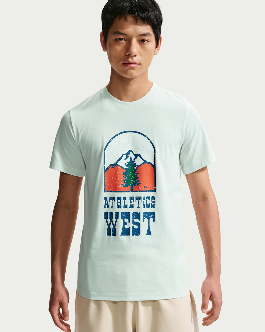 Nike Sportswear 男款 T 恤 - Summit White