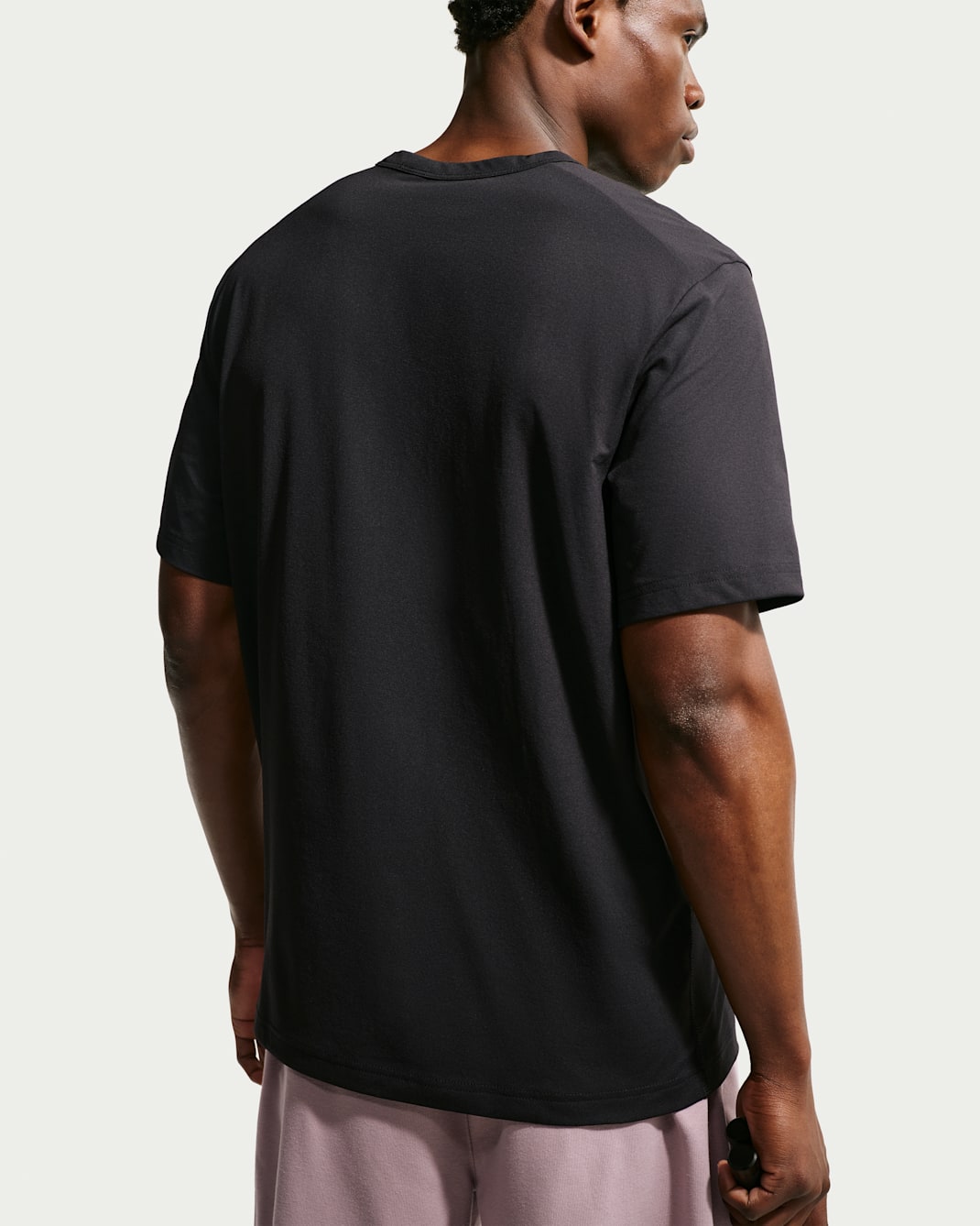 Nike Hyverse Men's Dri-FIT UV Protection Training T-Shirt