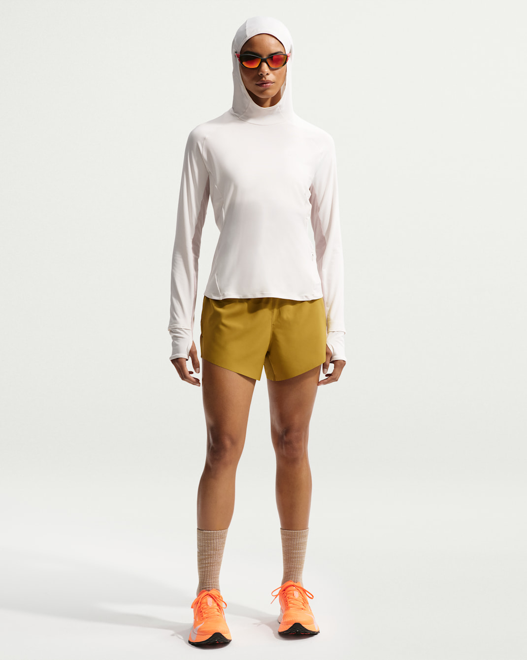 Shorts de trail running Dri-FIT de tiro medio con forro de ropa interior para mujer Nike ACG - Musgo turba/Mineral de hierro/Blanco cumbre