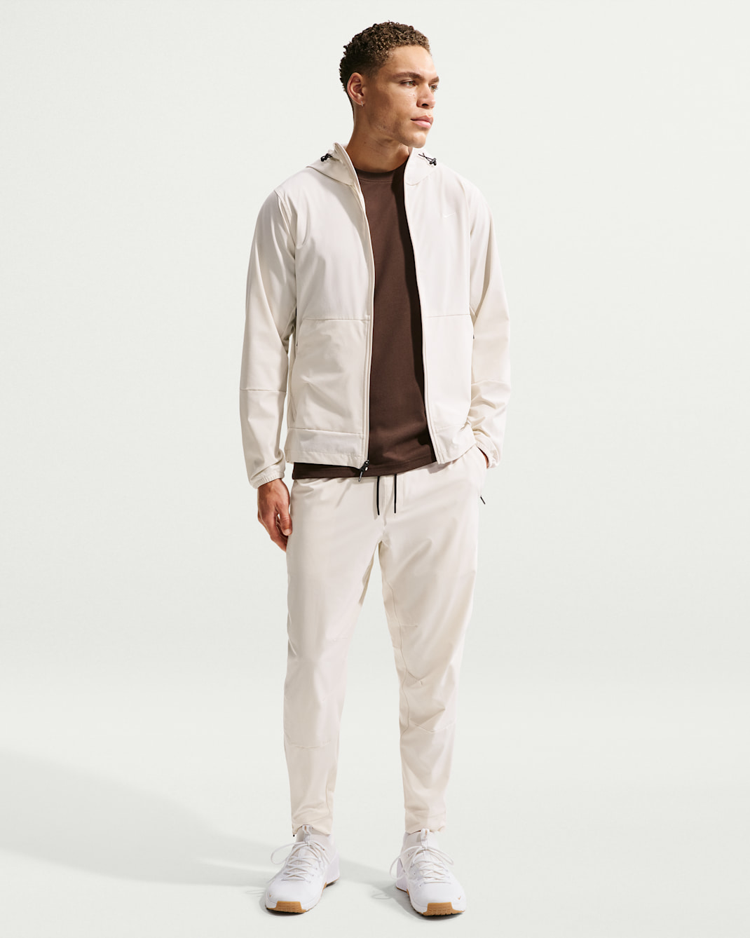 Nike Unlimited Pantalons Dri-FIT versàtils amb cremalleres a les vores - Home - Light Orewood Brown/Negre/Light Orewood Brown