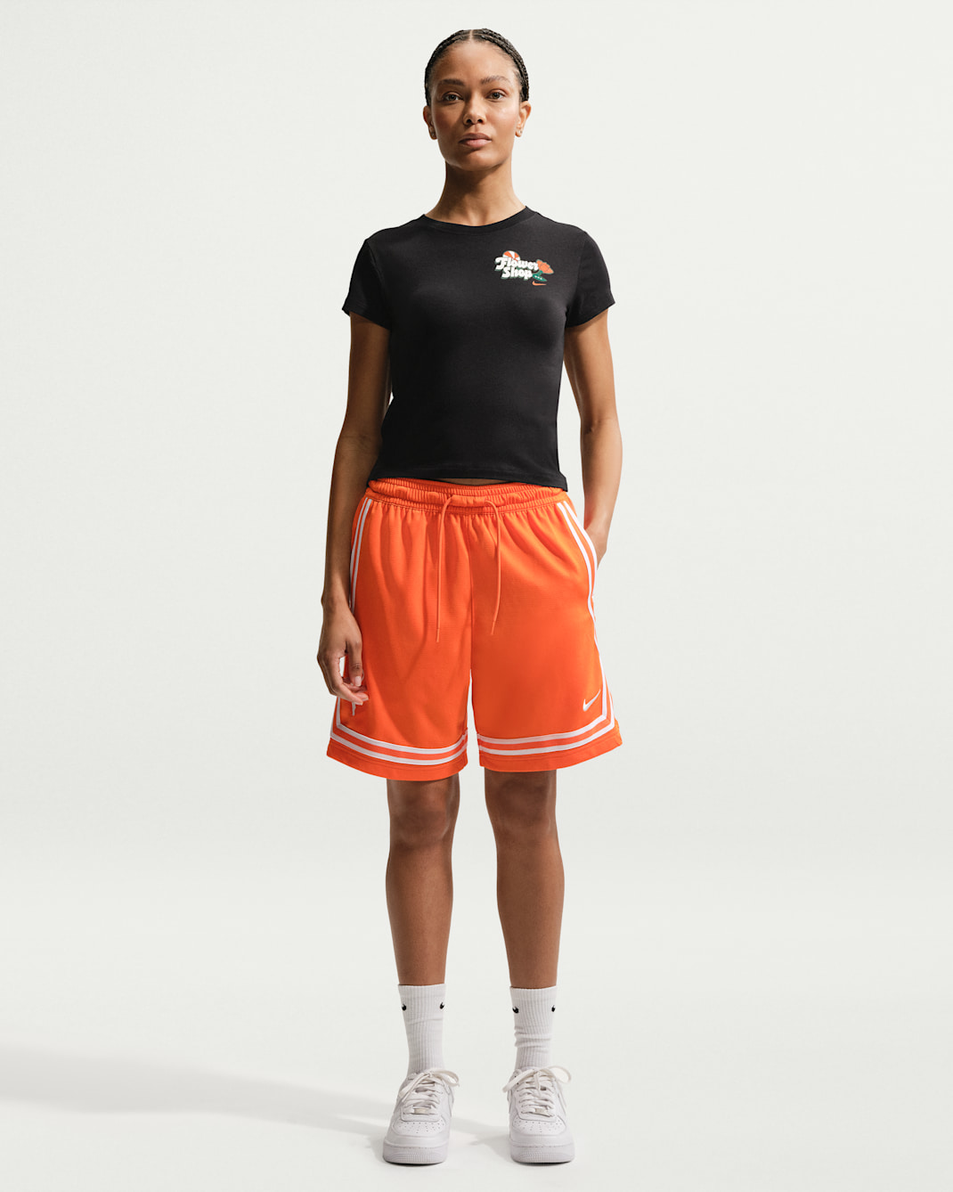 Nike Women's Short-Sleeve Graphic Basketball T-Shirt