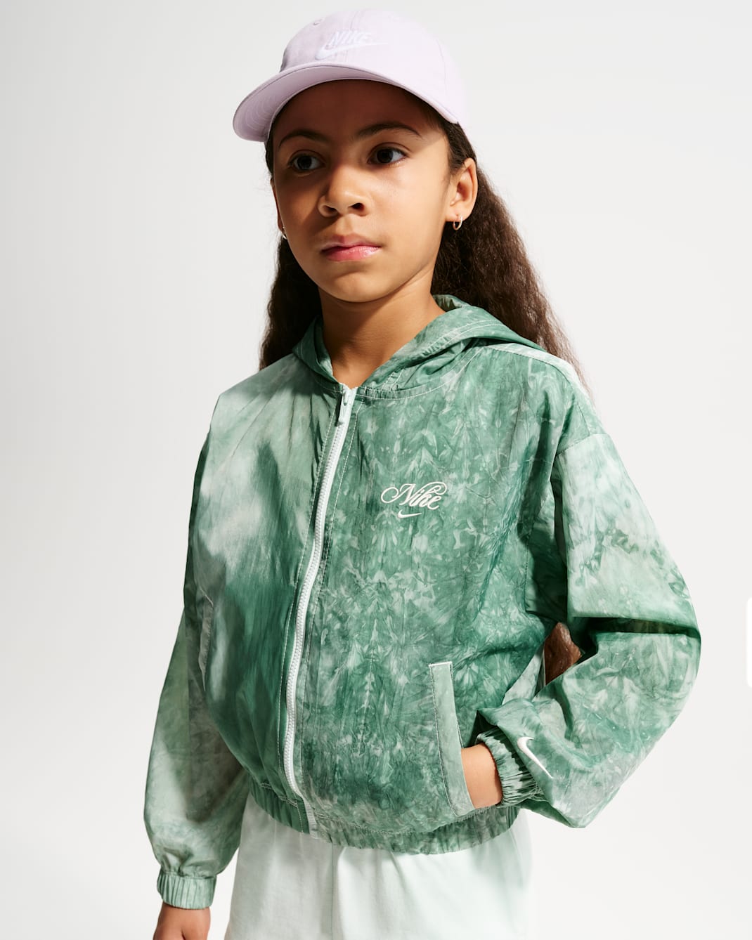 Nike Sportswear Club Web-Trainingsjacke (Mädchen) - Barely Green/Soft Pearl