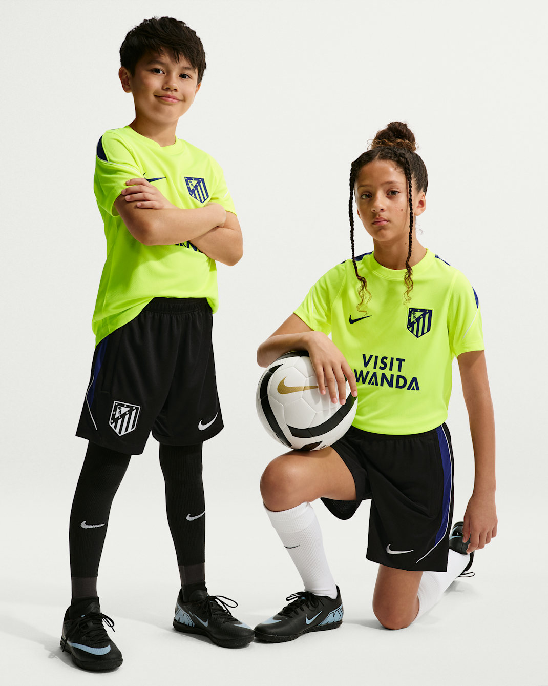 Atlético Madrid Strike Older Kids' Nike Dri-FIT Football Knit Shorts - Black/White/Deep Royal Blue/White