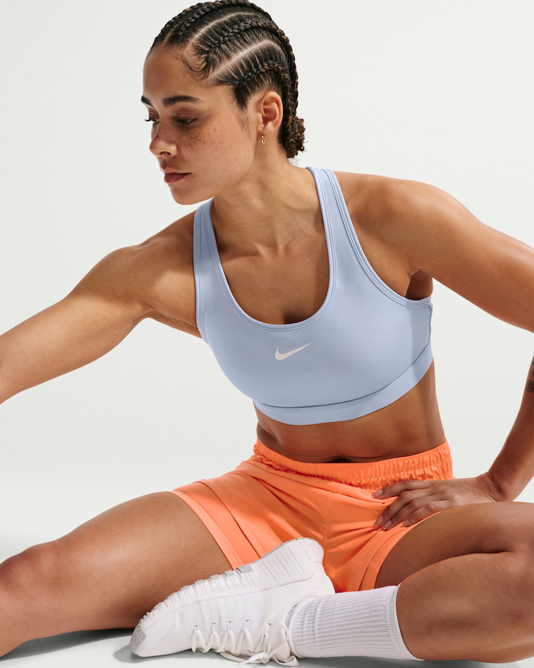 Nike Swoosh Medium Support Women's Padded Sports Bra - Hydrogen Blue/Stone Mauve/White