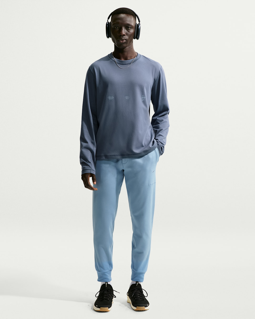 Nike Primary NanoKnit Performance Jogger mit Dri-FIT und UV-Schutz für Herren - Work Blue/Work Blue