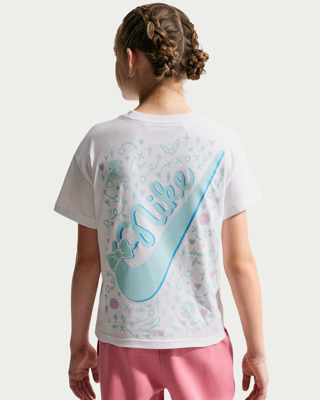 Nike Sportswear Big Kids' (Girls') T-Shirt - White