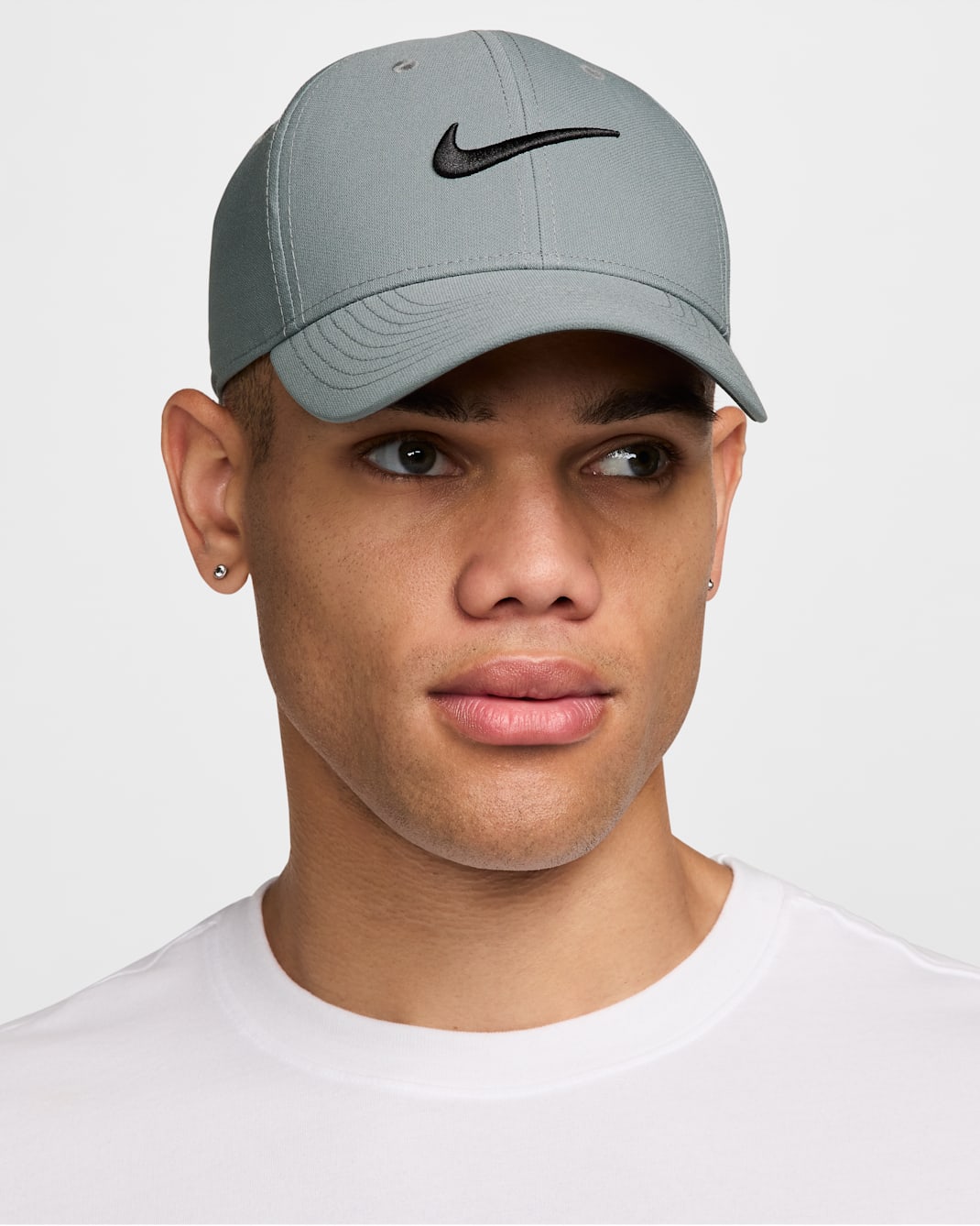 Nike Dri-FIT Club Structured Swoosh Cap - Smoke Grey/Black