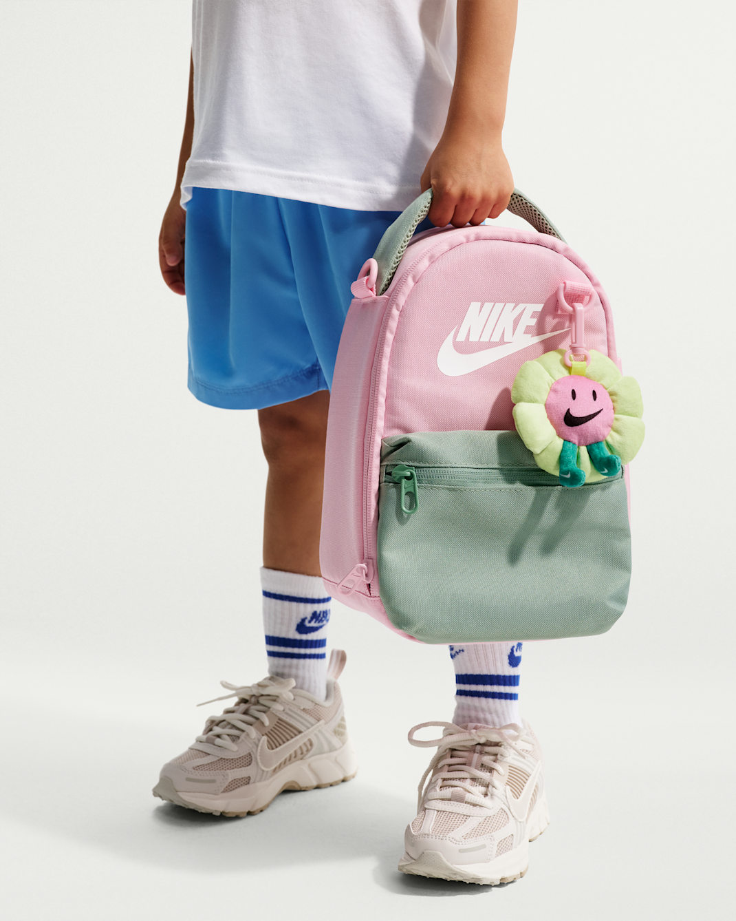 Nike Nike Buddies Lunch Tote (4L) - Medium Soft Pink