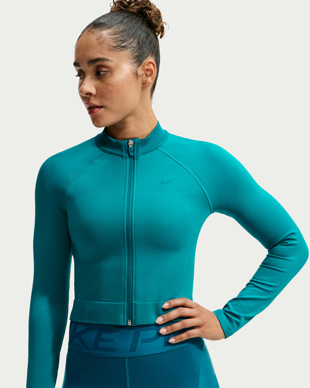 Nike Pro Seamless Women's Full-Zip Training Top - Bright Spruce