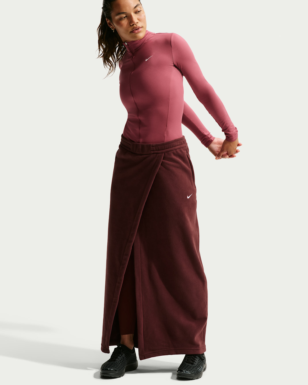 Nike One Women's Therma-FIT Mid-Rise Fleece Maxi Skirt