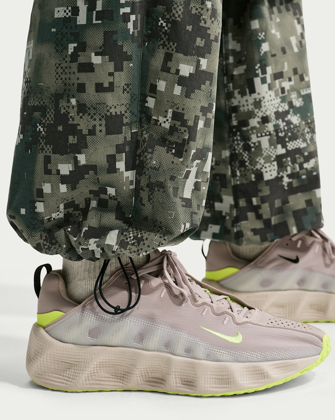 Nike Tech Men's Dri-FIT Woven Pants