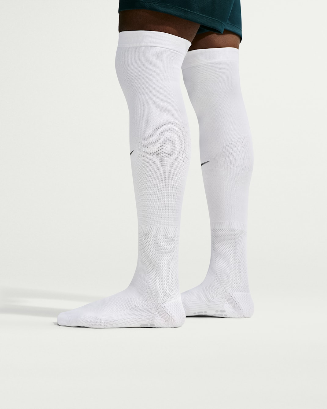 Nike VaporFast Football Knee-High Socks (1 Pair) - White/Wolf Grey/Black/Black