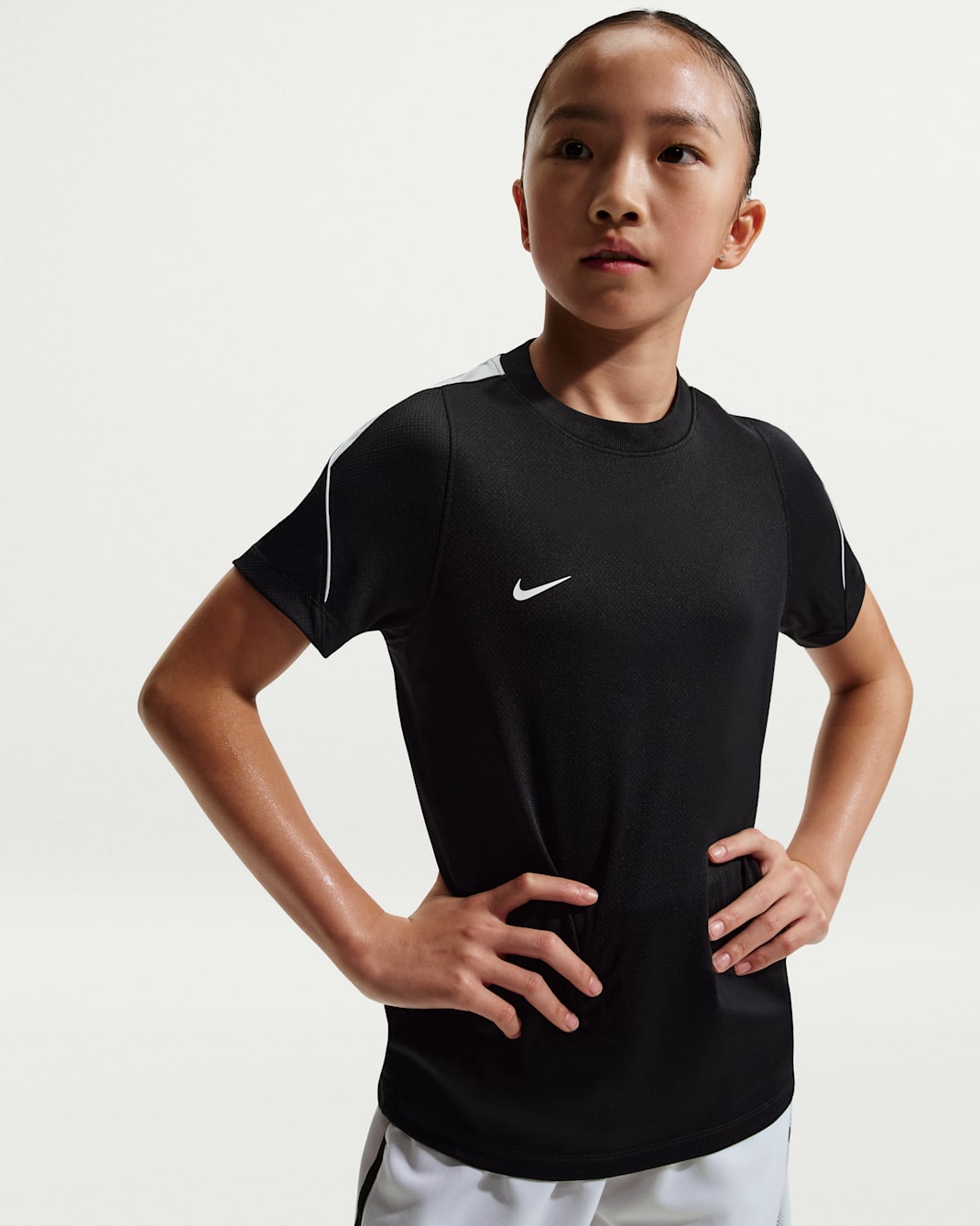 Nike Strike Big Kids' Dri-FIT Soccer Short-Sleeve Top