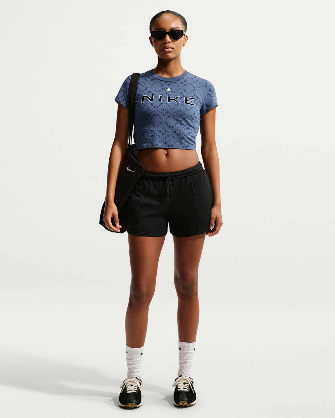 Nike Sportswear Chill Knit Women's Slim Cropped T-Shirt