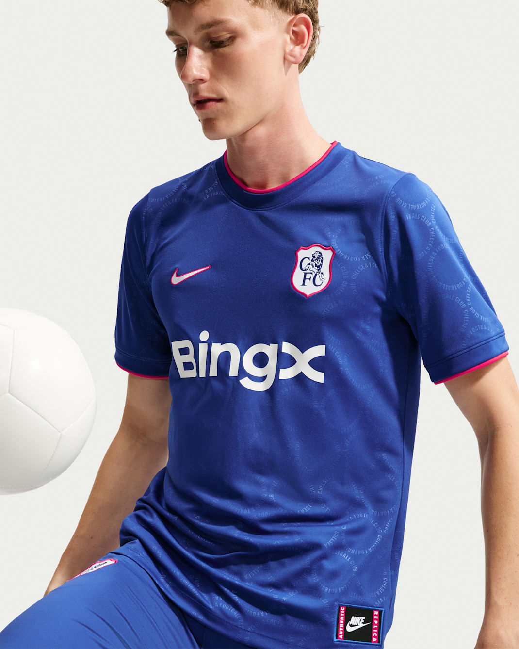 Chelsea FC Third Men's Nike Dri-FIT Soccer Pre-Match Top