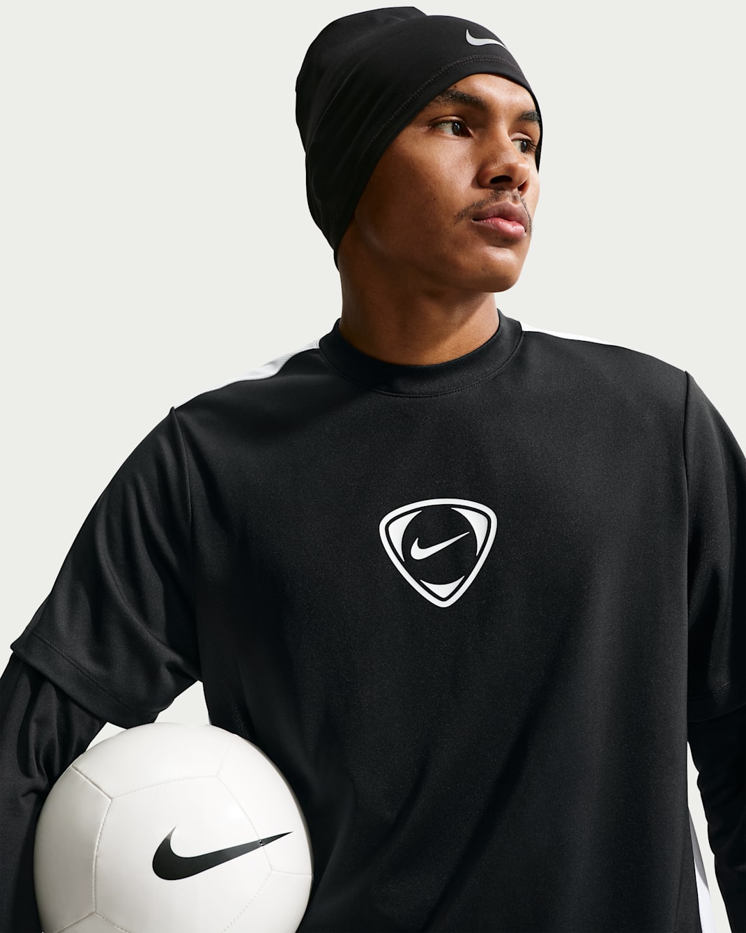 Nike Academy+ Men's Dri-FIT Short-Sleeve Soccer Top
