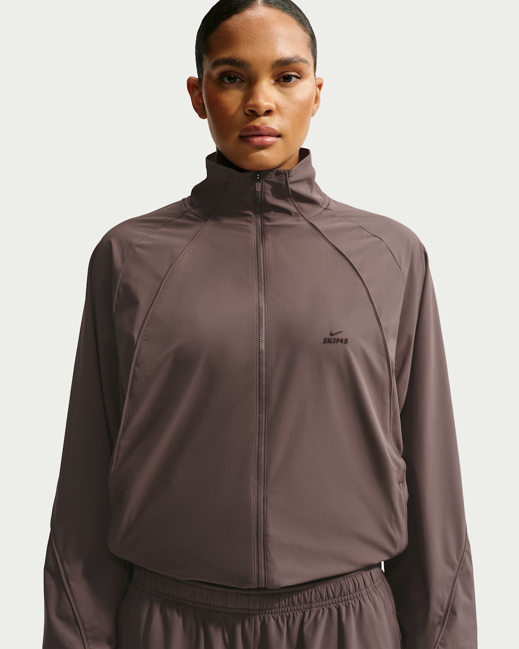 Veste oversize NikeSKIMS Stretch Nylon pour femme - NSKM Resin/NSKM Resin