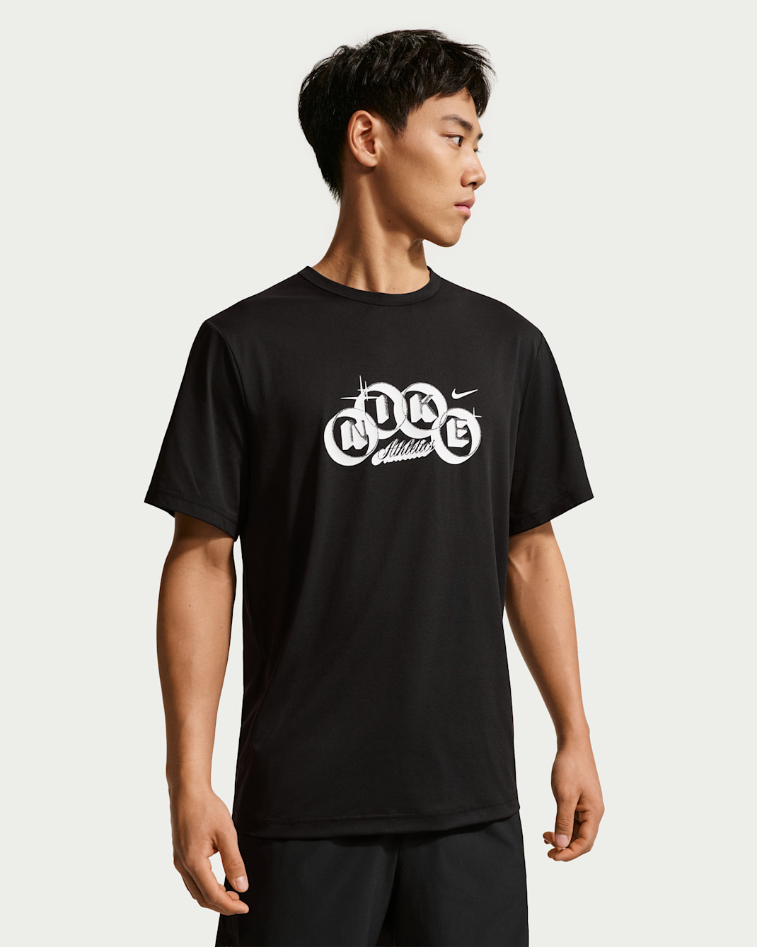 Nike Hyverse Men's Dri-FIT Training T-Shirt - Black/White