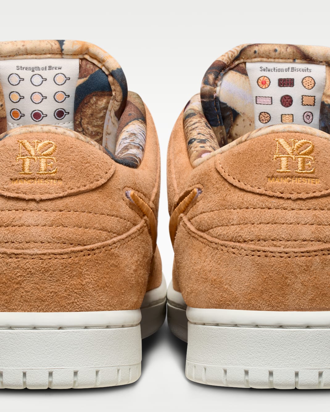 Nike SB Dunk Low Pro Skate Shoes