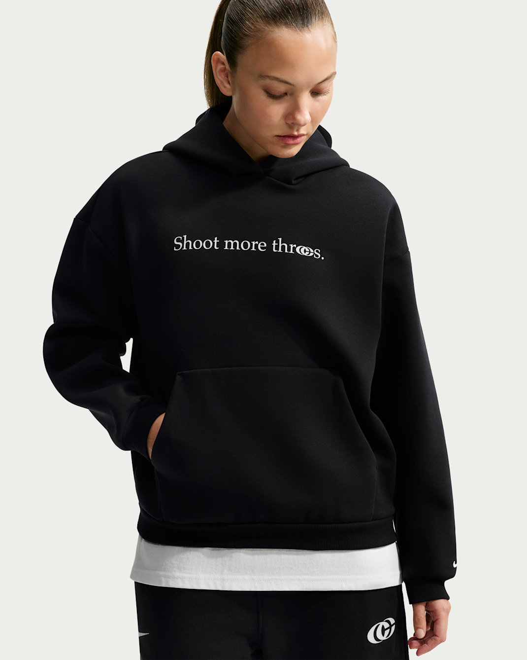 Caitlin Clark Women's Therma-FIT Pullover Basketball Hoodie - Black/Pale Ivory/Sail