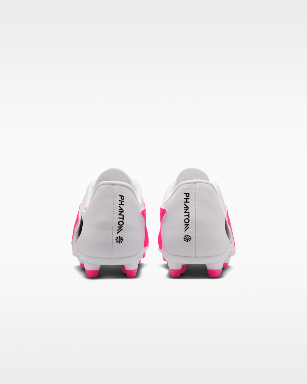 Nike Jr. Phantom 6 Low Club Big Kids' Multi-Ground Soccer Cleats