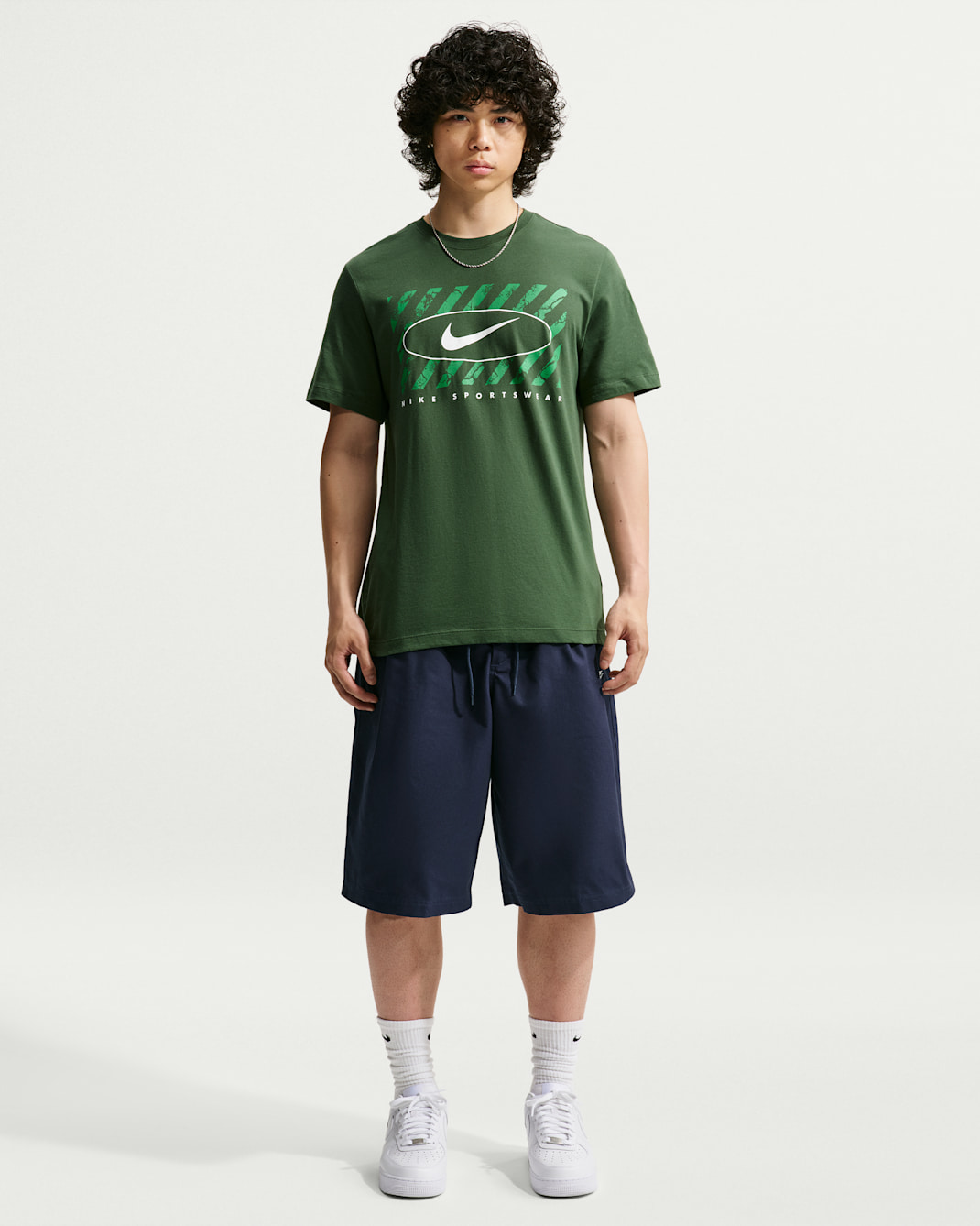 Nike Sportswear Club Men's Straight Shorts - Obsidian/White