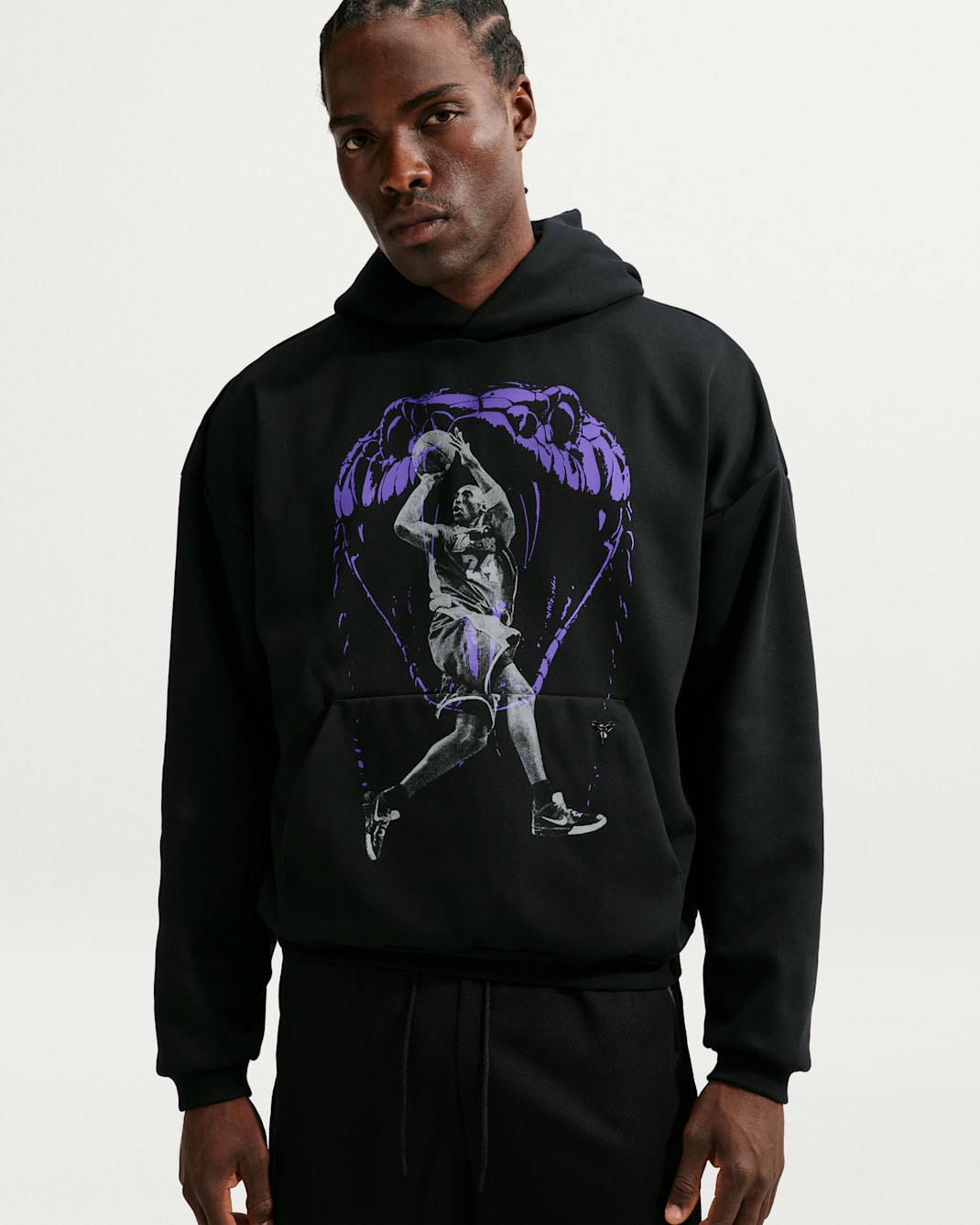 Kobe Nike Standard Issue Men's Nike Therma-FIT Basketball Hoodie - Black