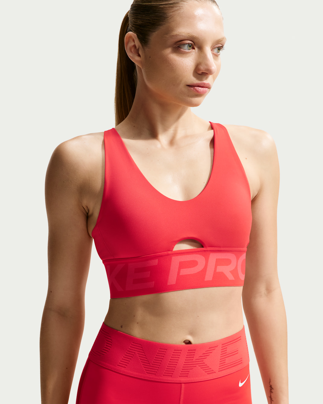 Nike Pro Indy Plunge Women's Medium-Support Padded Sports Bra - Light Crimson/Ember Glow/White