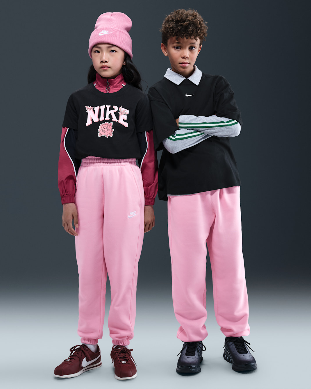 Pants holgados para niños talla grande Nike Sportswear Club Fleece - Rosa suave medio/Rosa suave medio/Blanco