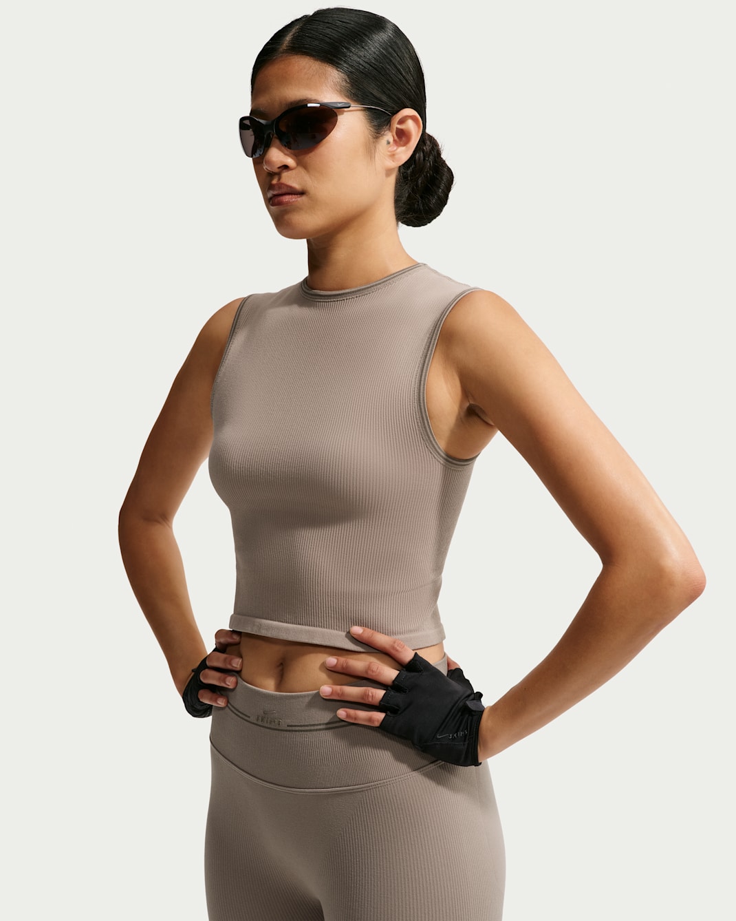 Träningslinne NikeSKIMS Ribbed Seamless för kvinnor - NSKM Driftwood