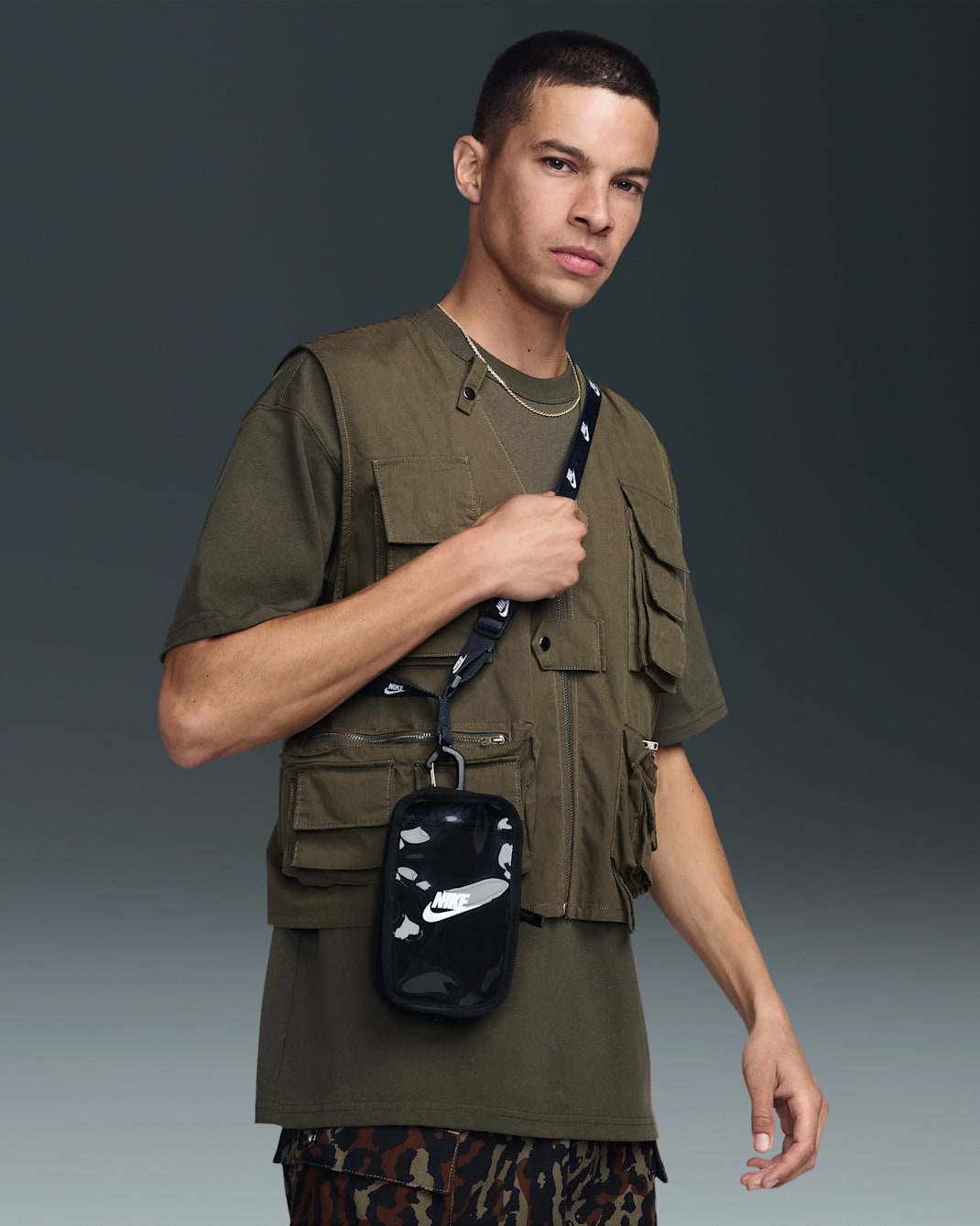 Bolsa para teléfono Nike Club - Negro/Blanco/Blanco