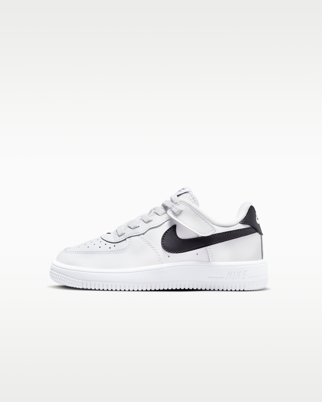 Nike Force 1 Low EasyOn Younger Kids' Shoes - White/Black