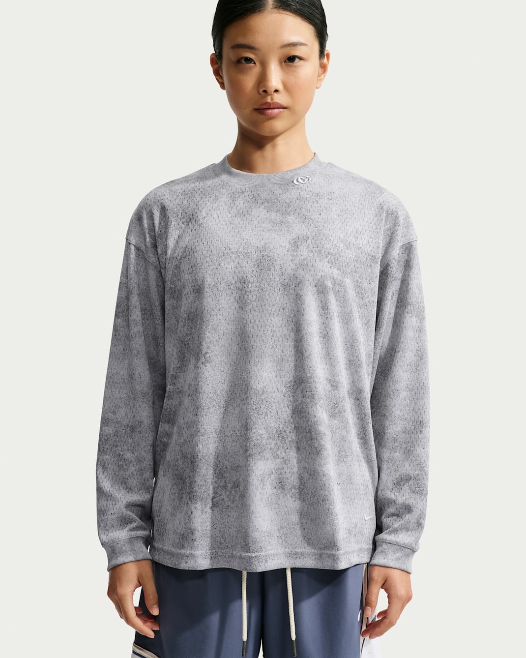 Caitlin Standard Issue Women's Dri-FIT Long-Sleeve Basketball Top - Wolf Grey/Wolf Grey