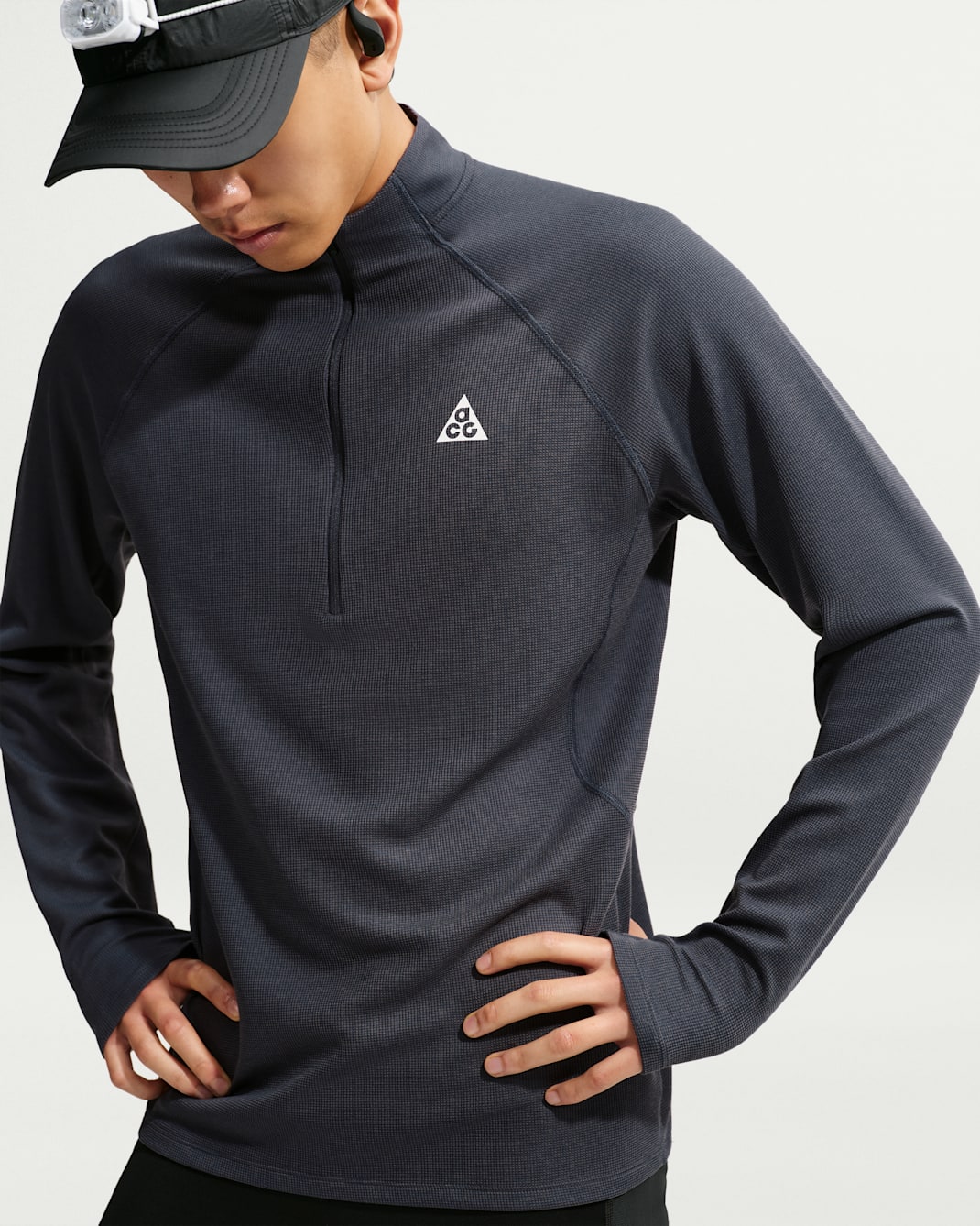 ナイキ ACG メンズ Dri-FIT ミッドレイヤー 1/4ジップ トレイルランニング⁠トップス - グリッドアイアン/グリッドアイアン/サミットホワイト