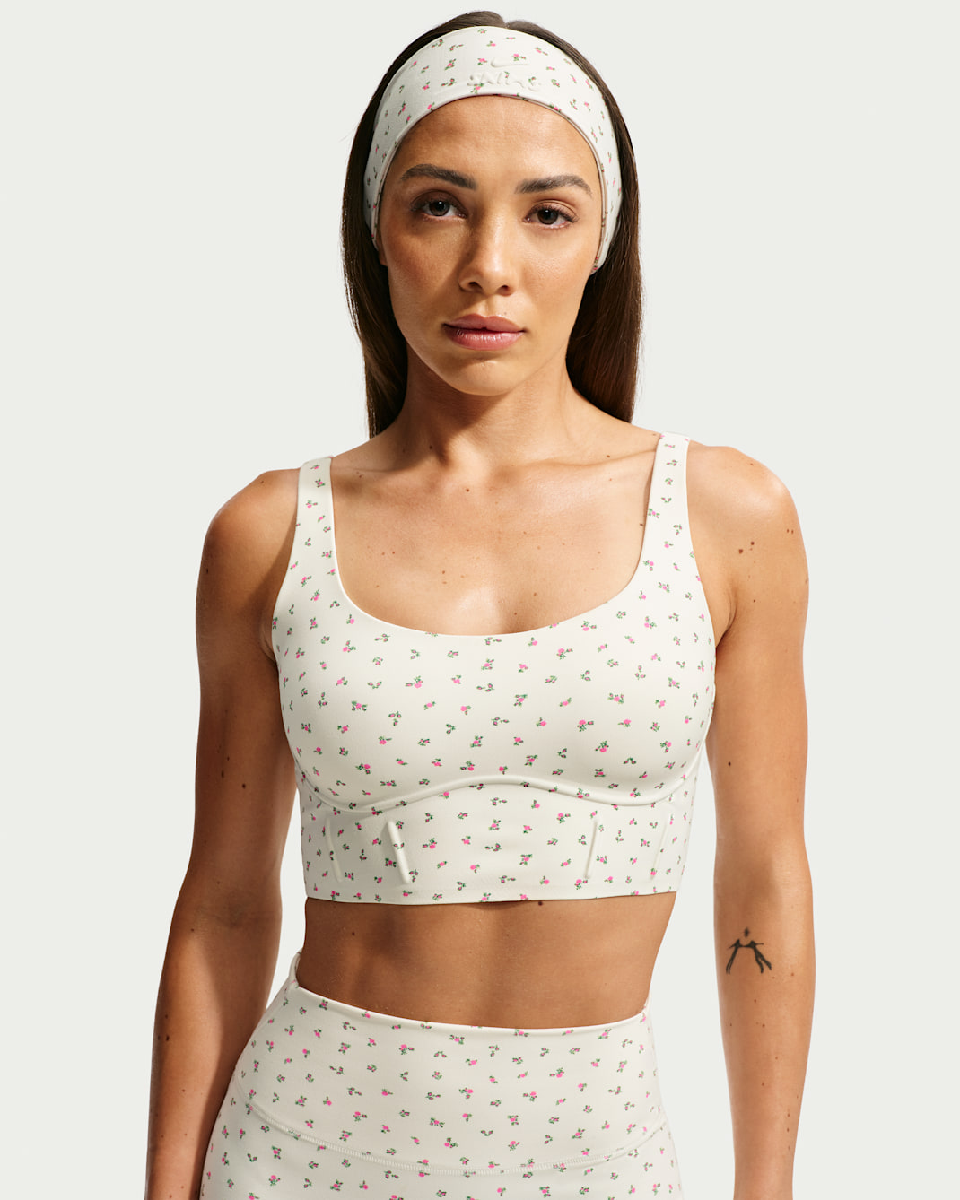 NikeSKIMS longline-korsett-BH i Matte-stoff med trykk - NSKM Actv Ivory/NSKM Flamingo