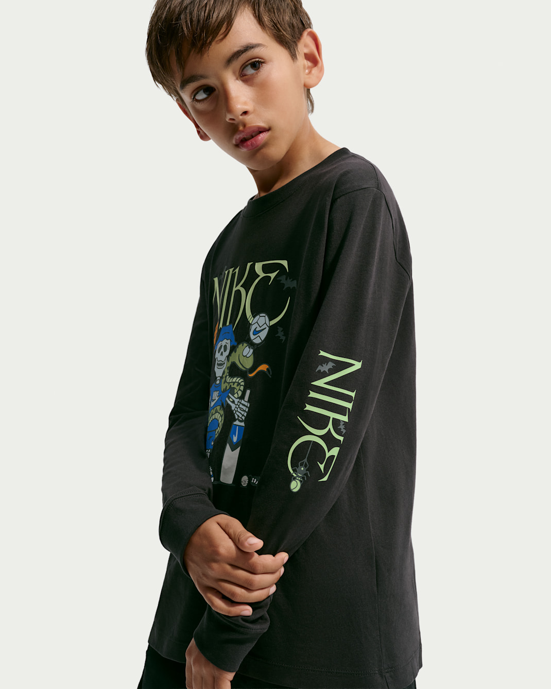 Nike Sportswear Big Kids' Long-Sleeve T-Shirt