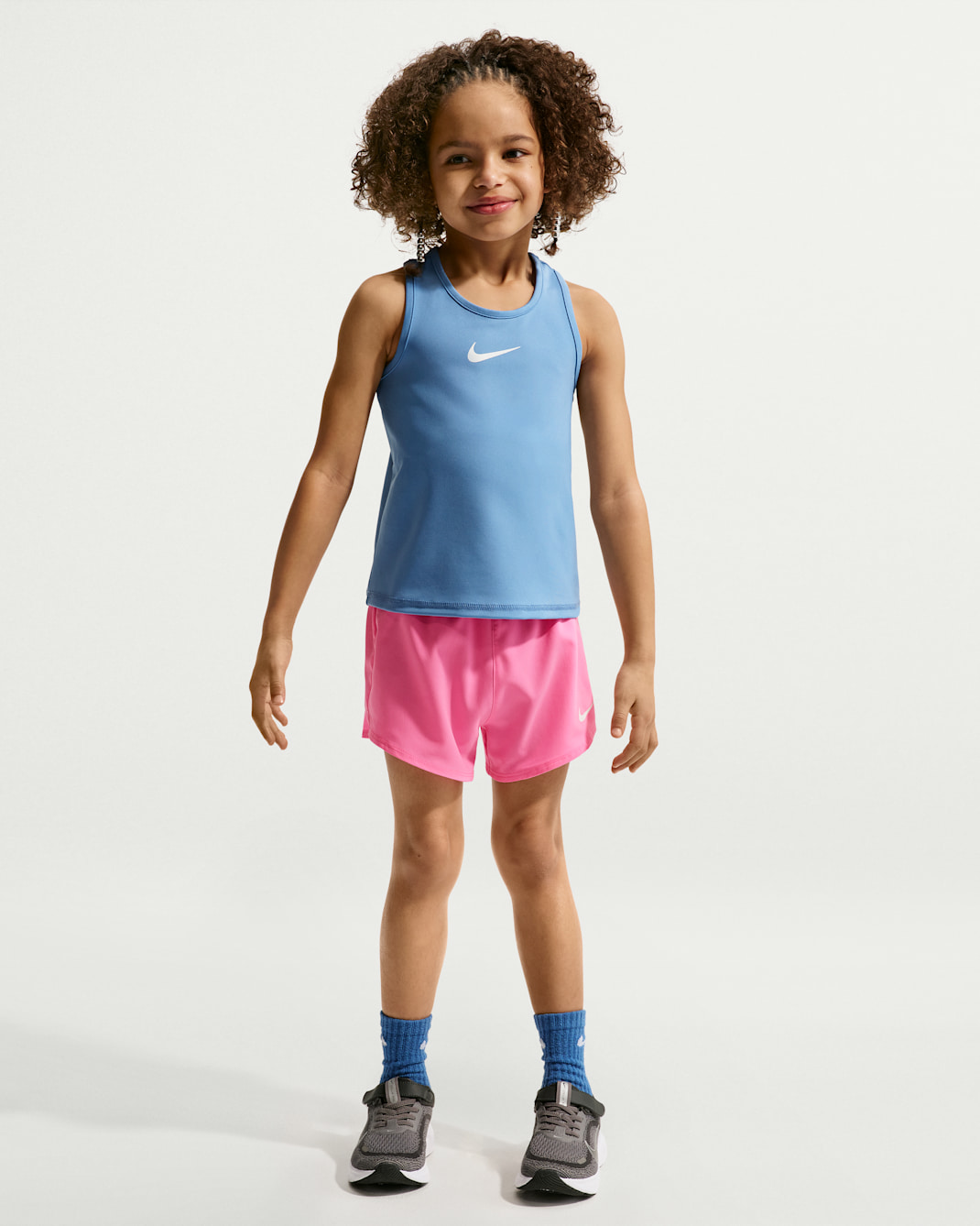 Shorts de tejido Woven Dri-FIT One para niños talla pequeña Nike - Rosa resplandor