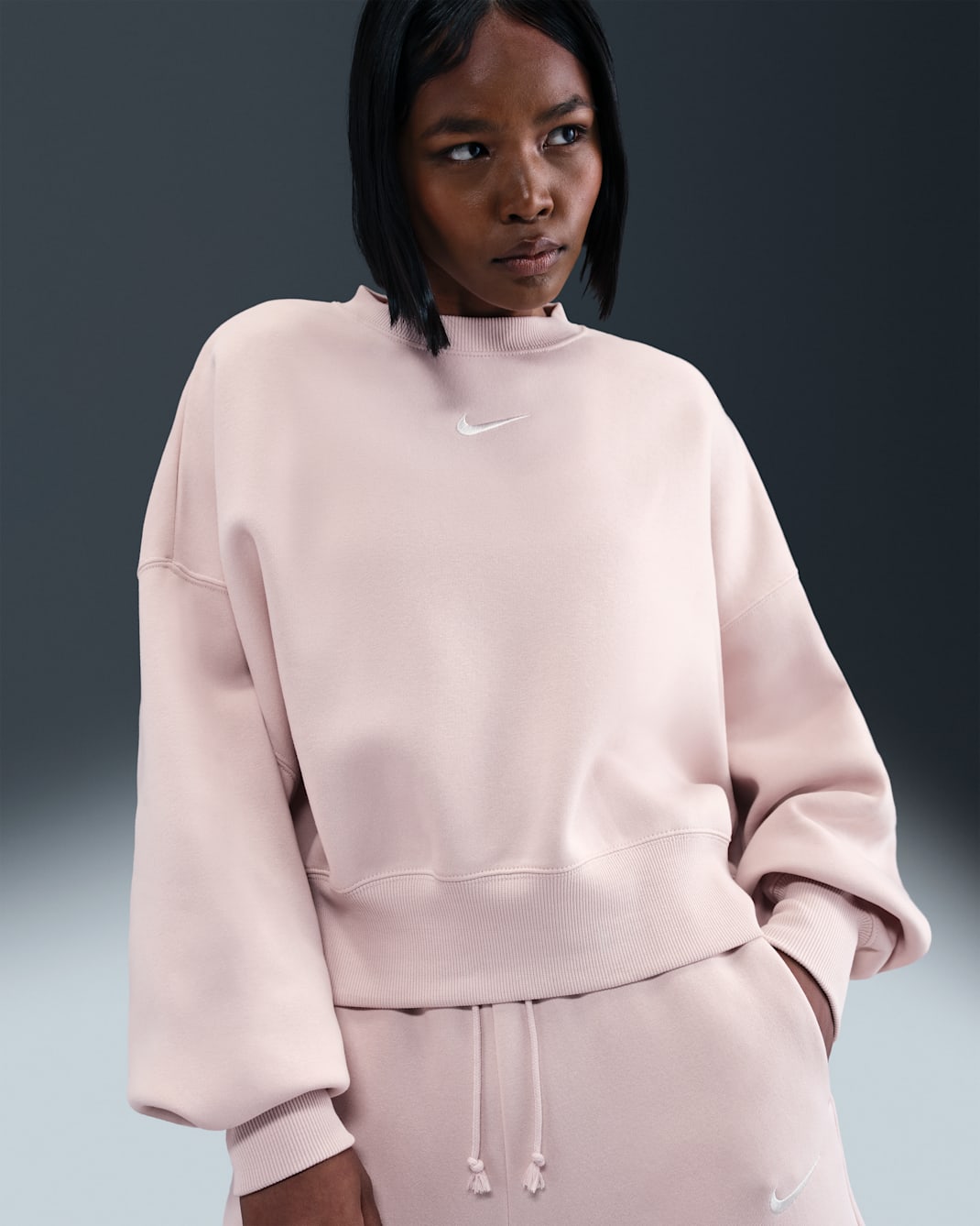Nike Sportswear Phoenix Fleece Women's Over-Oversized Crew-Neck Sweatshirt - Silt Red/Sail