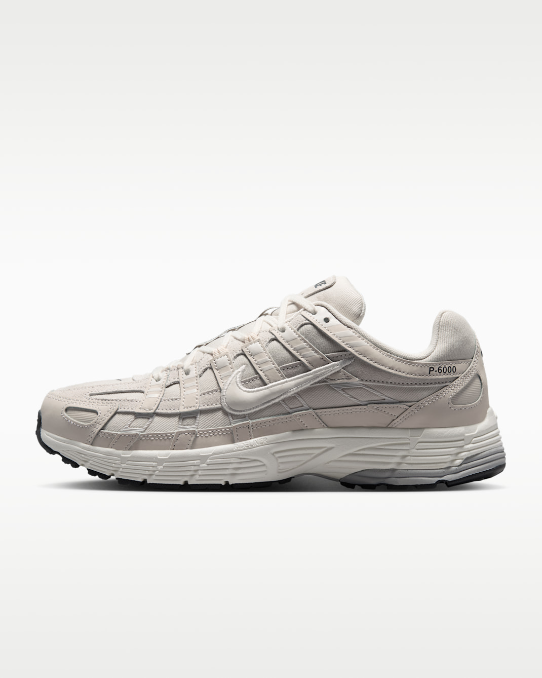 Scarpa Nike P-6000 – Uomo - Phantom/Light Bone/Light Smoke Grey/Sail