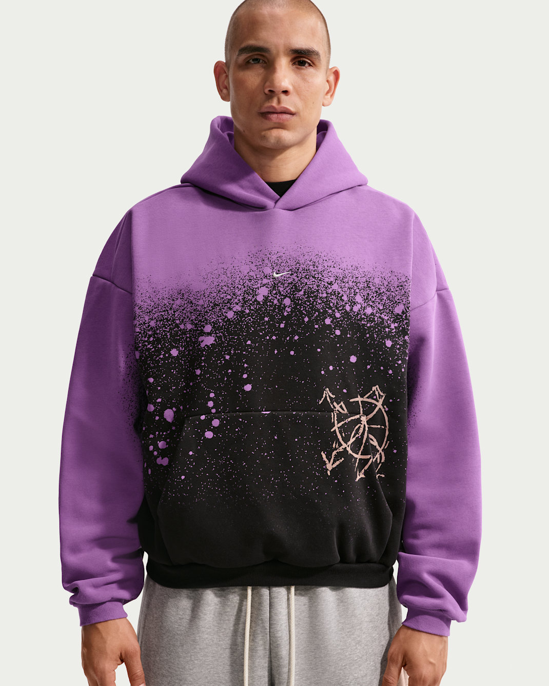 Nike Standard Issue Men's Therma-FIT Basketball Pullover Hoodie - Black/Bright Violet/Pale Ivory