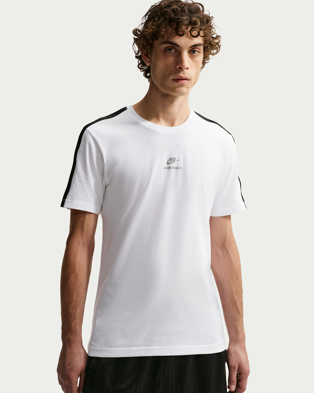 Ανδρικό κοντομάνικο T-Shirt Nike Sportswear - Λευκό/Μαύρο