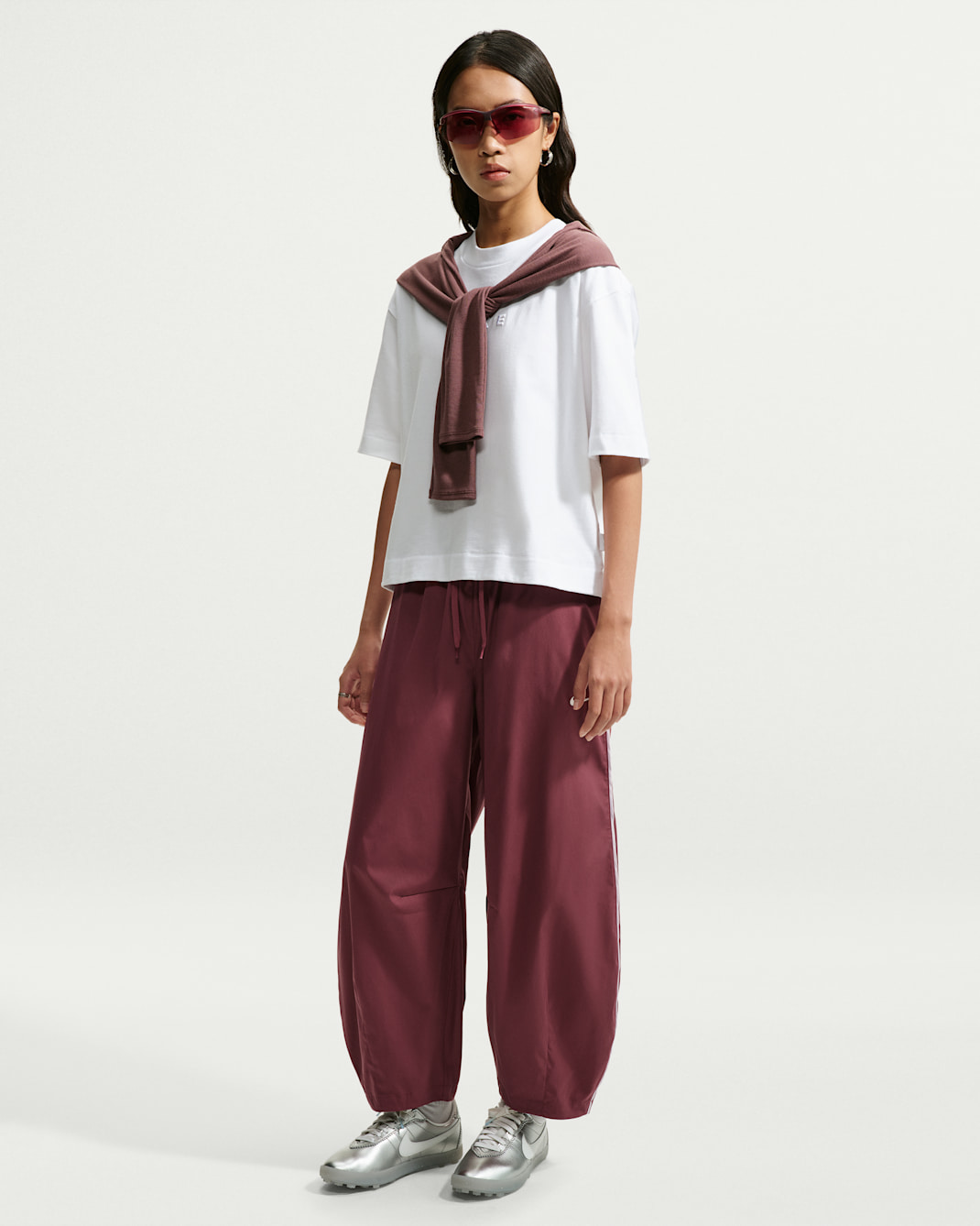 Nike Sportswear Women's Loose Mid-Rise Barrel Trousers - Pink Smoke/Bleached Lilac/Sail