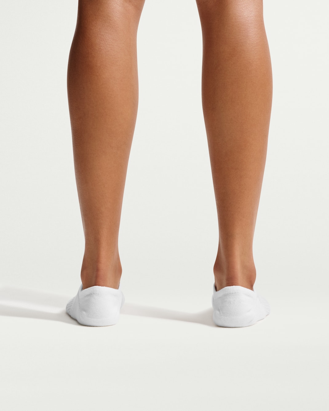 Nike Everyday Plus Cushioned Women's Training Footie Socks (3 Pairs)