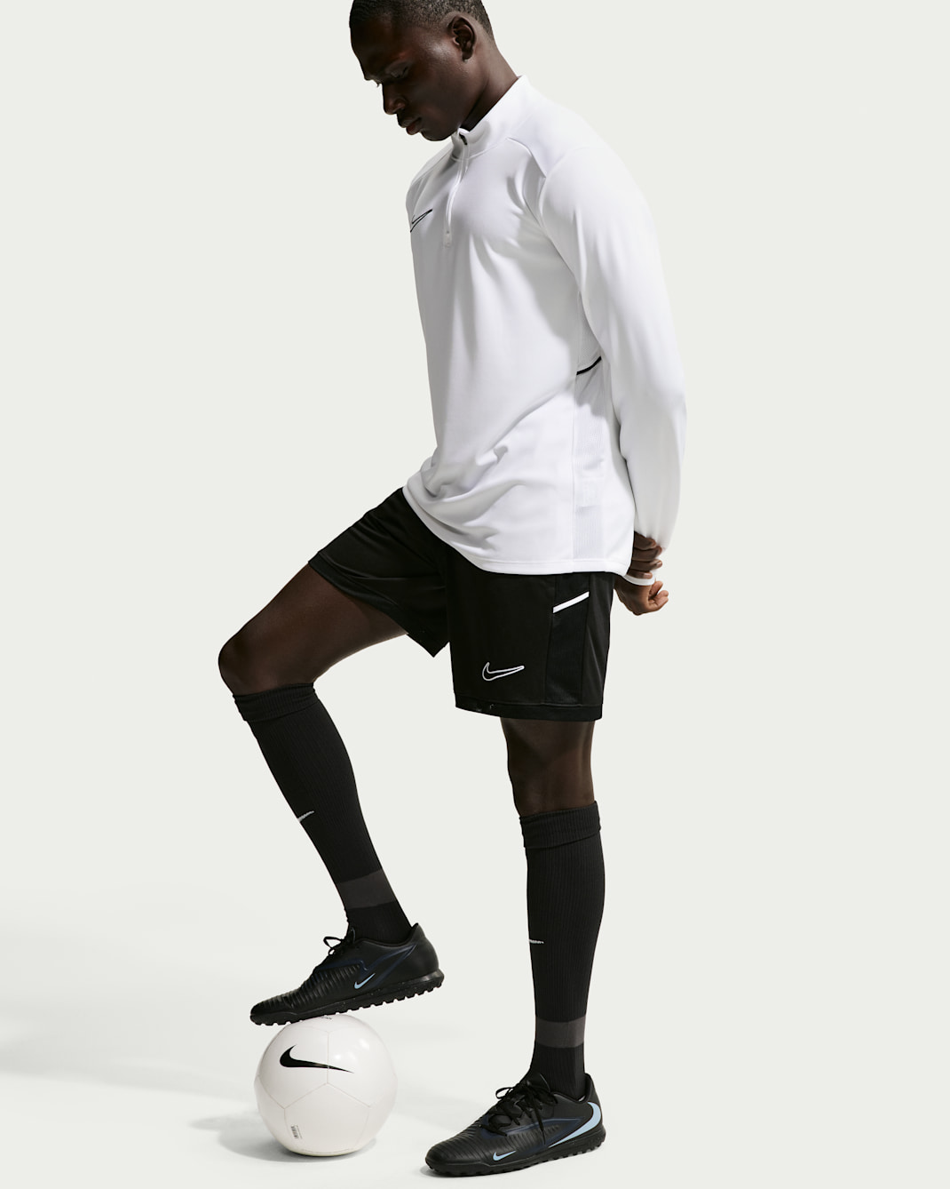 Nike Academy Men's Nike Dri-FIT Soccer Shorts