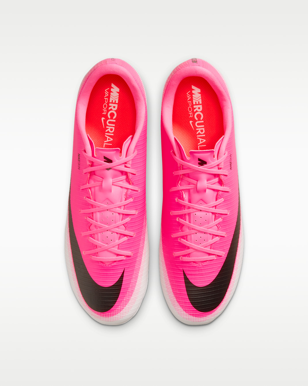 Nike Mercurial Vapor 17 Academy Multi-Ground Low-Top Soccer Cleats