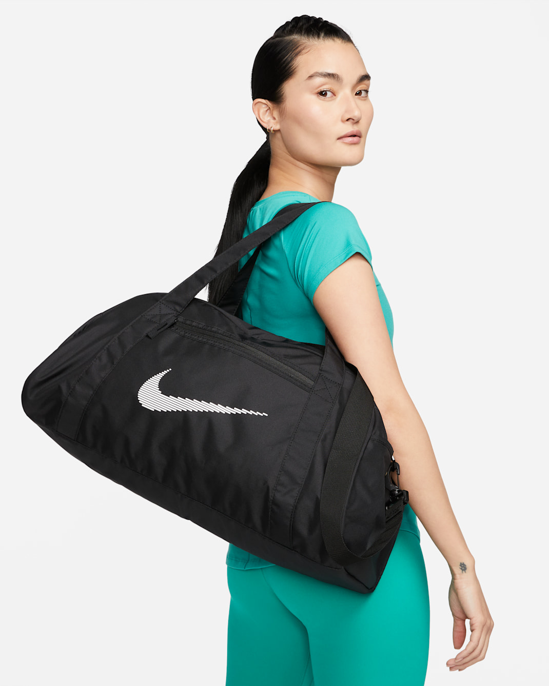 Nike Gym Club Duffel Bag (24L) - Black/Black/White