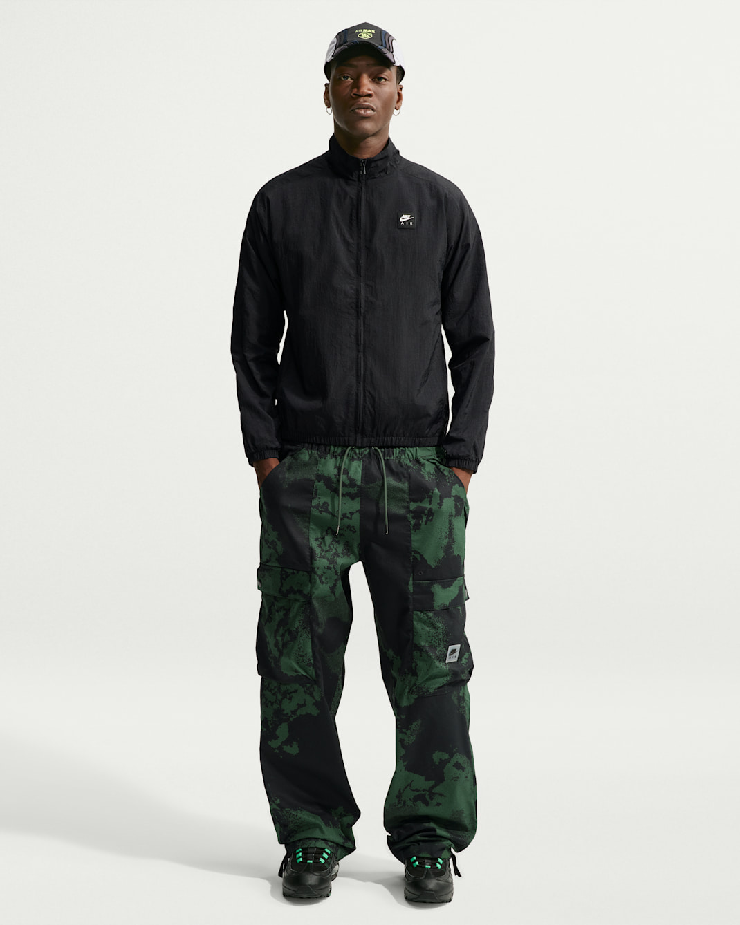 Nike Air Men's Woven All-Over Print Cargo Pants - Smoke Grey/Fir