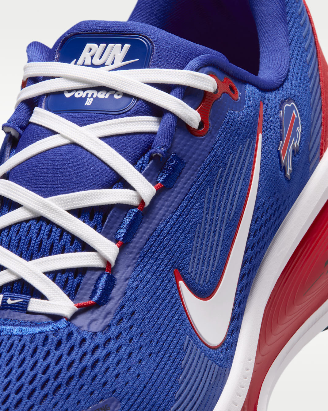 Nike Vomero 18 (Buffalo Bills) Men's NFL Road Running Shoes